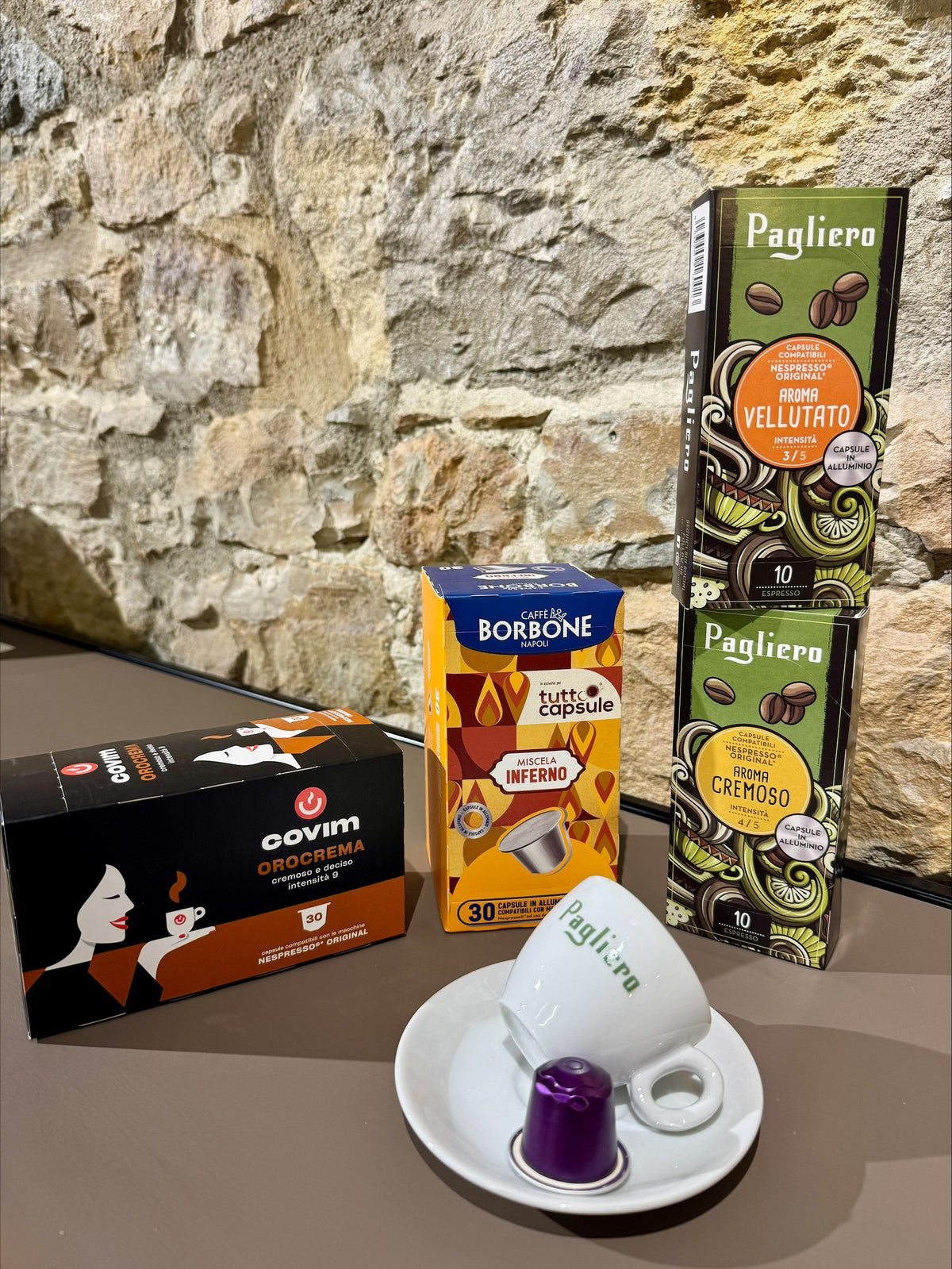Pack découverte de dosettes Nespresso compatible 1X10 dosettes Pagliero Vellutato 1X 10 dosettes Pagliero Cremoso 1X30 dosettes Borbone Inferno 1X30 dosettes Covim Orocrema